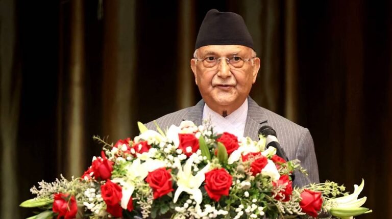 नेपाली सञ्चारमाध्यमले नेपाली भाषाको उचाइ घटाए: प्रधानमन्त्री ओली