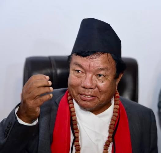 सामुदायिक विद्यालयमा कम्प्युटर शिक्षकको दरबन्दी अनिवार्य गर्न शिक्षामन्त्री पुनको निर्देशन