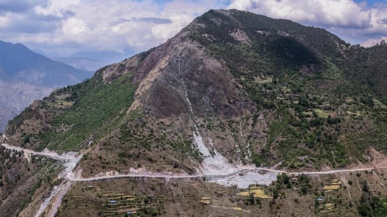 मध्यपहाडी लोकमार्गको रानिकोट-किटनी सडकखण्ड १९ दिन बन्द हुने